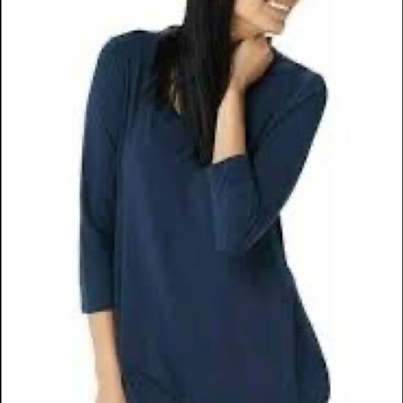 Halston Essentials 3/4-Sleeve Shirttail Hem Top - Picture 1 of 4